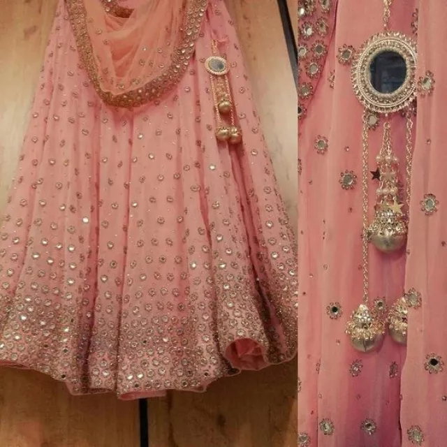 handmade latkan for lehenga