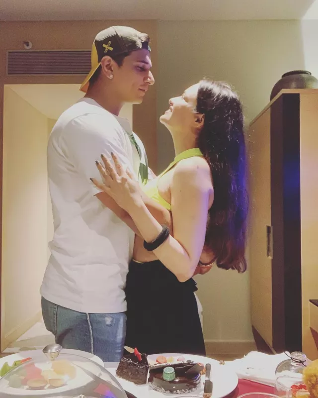 Prince Narula Shares A Liplock Picture With His Wifey Yuvika Chaudhary On Her Birthday