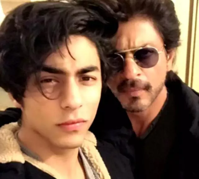 Shah Rukh Khan Is Worried About His Son Aryan Khans Safety Planning To Keep A Bodyguard