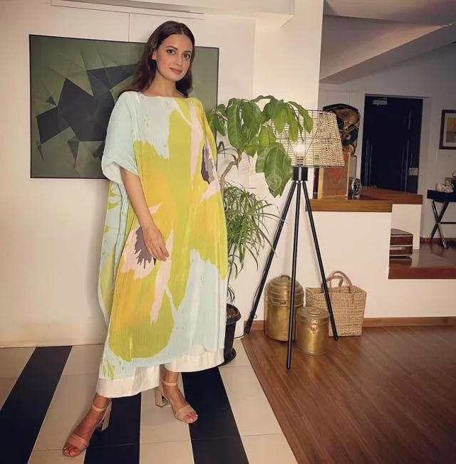 New Mommy, Dia Mirza Is Thankful To The Year 2021 For Blessing Her With ...