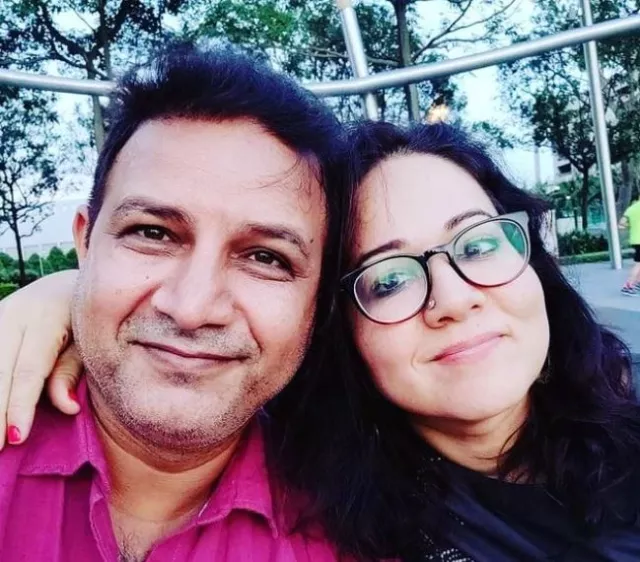 Kumud Mishra Convinced His Parents For His Inter-Religious Marriage ...