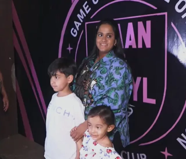 Riteish Deshmukh-Genelia Deshmukh Host B'Day Bash For Sons, Riaan And ...