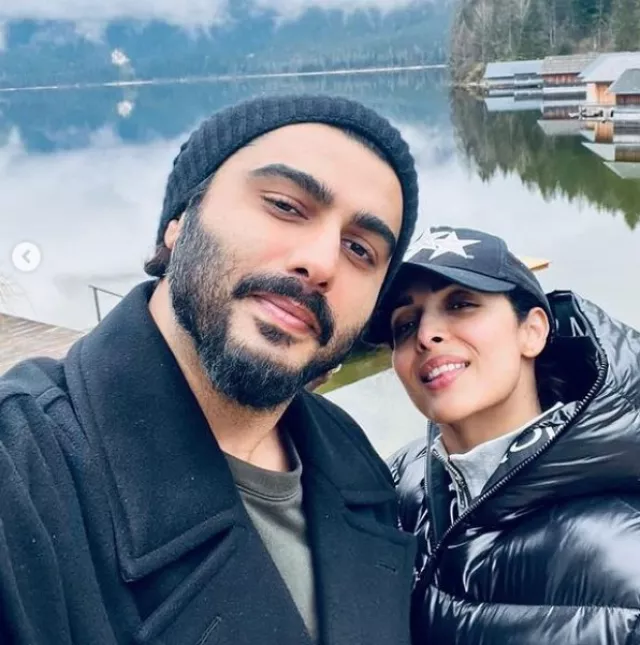 Malaika Arora Shares 'Warm' And 'Cozy' Pictures With Arjun Kapoor From ...