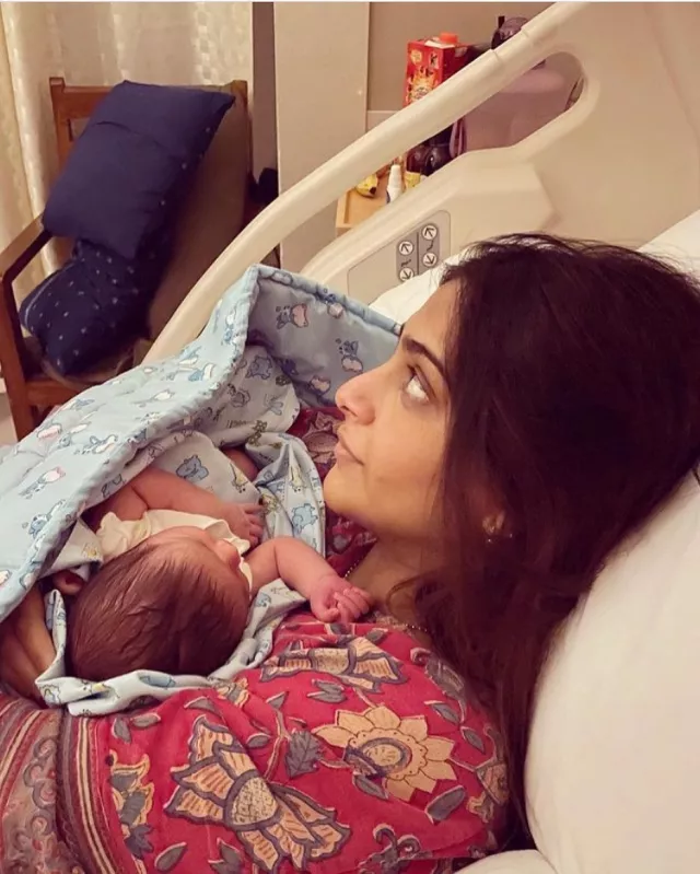 Sonam Kapoor And Her Then-Newborn Baby, Vayu's Unseen Pictures From ...