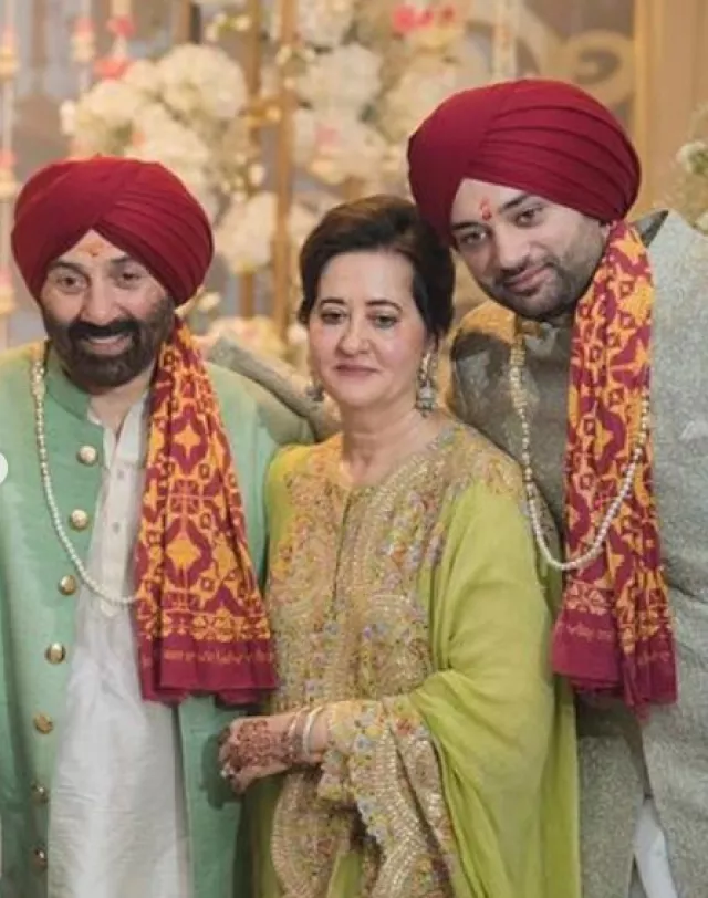 Sunny Deol's Wife, Pooja Deol's Rare Pics From Son, Karan's Wedding ...