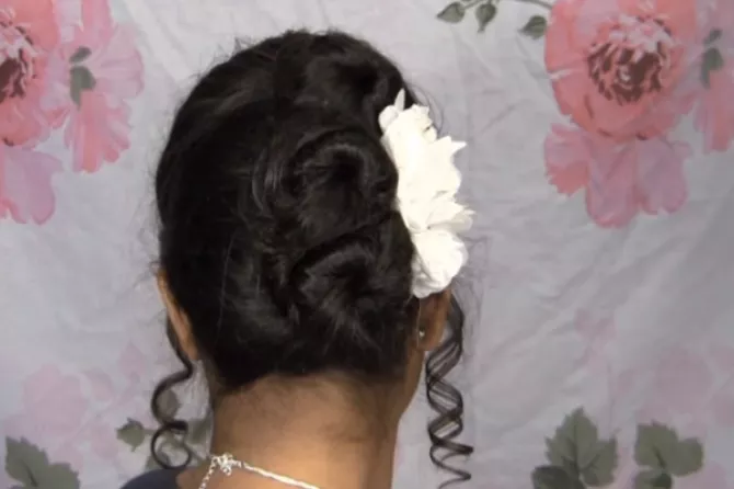 6 Best Trendy Bun Hairstyles for Indian Brides