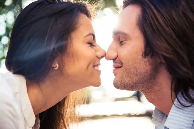 Decoding Benefits of Kissing Your Partner - BollywoodShaadis.com