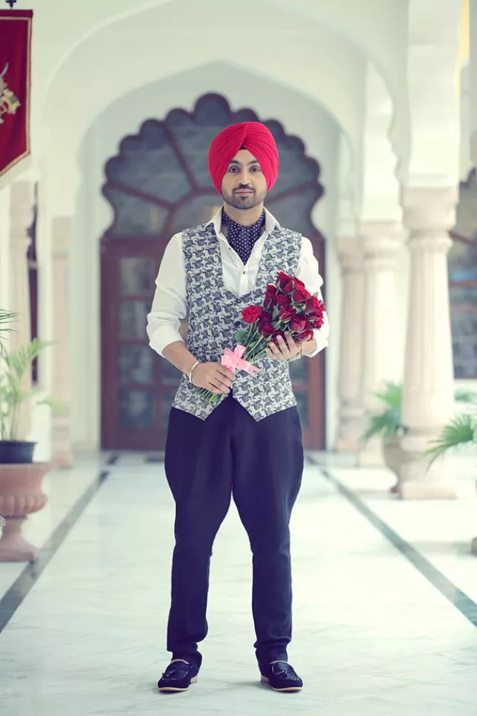 Best Looks Of 'Rising Star' Mentor Diljit Dosanjh That Are Setting ...