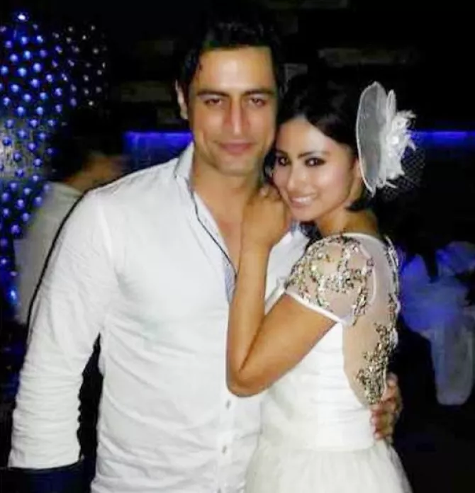 Mouni Roy Confesses Her Love For Rumoured Boyfriend Mohit Raina