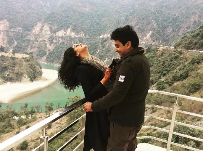 Kavita Kaushik Is Celebrating Her First Anniversary At This Special ...