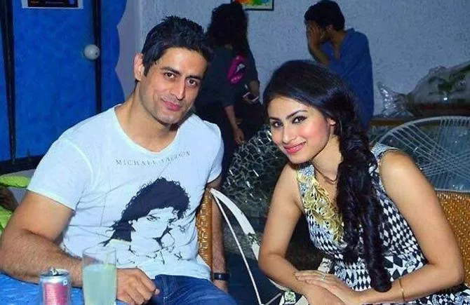 It Seems Mouni Roy And Mohit Raina Have Parted Their Ways Here Is The