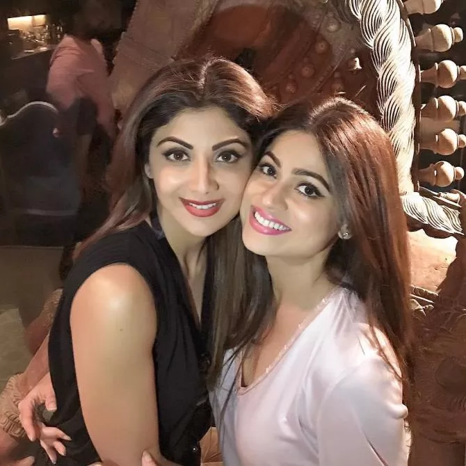 The Beautiful Bond Between These Bollywood Sisters Prove Why Sisters ...