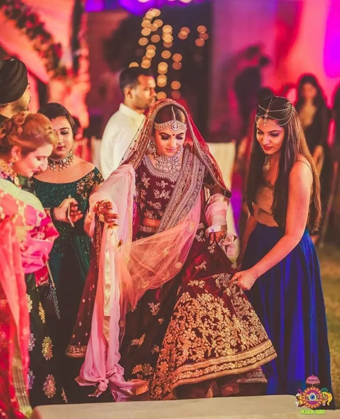 Unique Ideas For The Entrance Of An Indian Bride