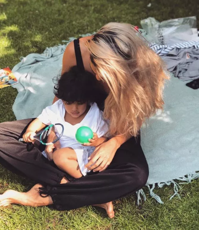 Lisa Haydon's 11-Months-Old Baby Zack Goes For Swimming ...