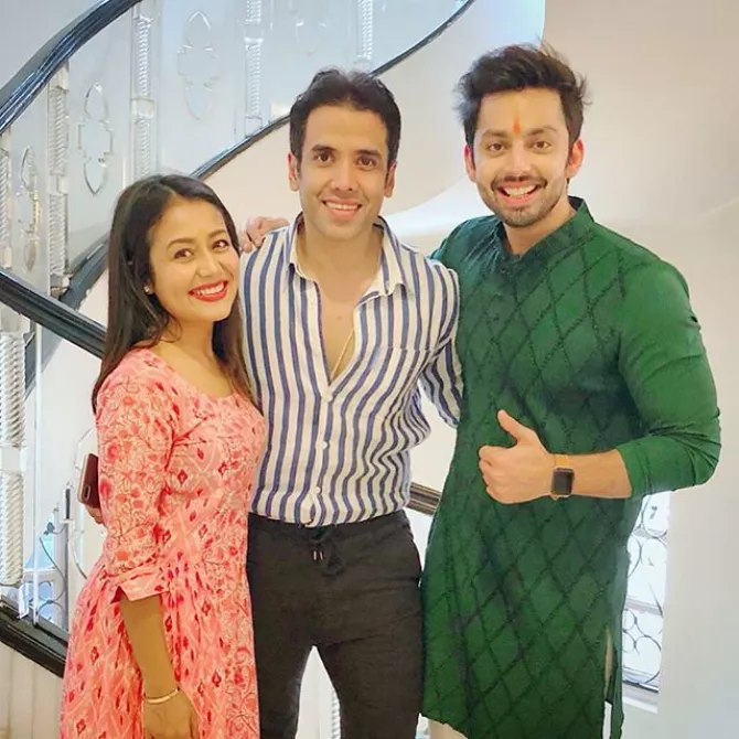 Neha Kakkar Tissot. Neha Kakkar height.