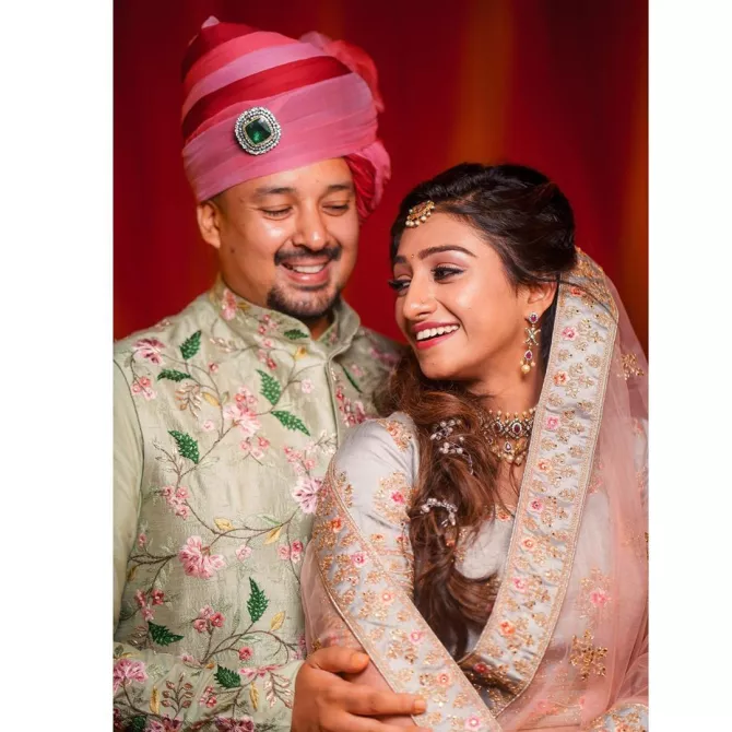 Mohena Kumari Singh Radiates Newbie Bride Glow As She ...