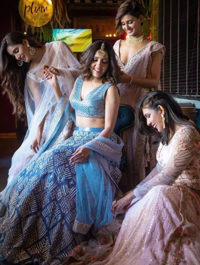 Kriti Mohan Turned 'Dholwali' At Sis, Neeti Mohan's Wedding, Reveals ...