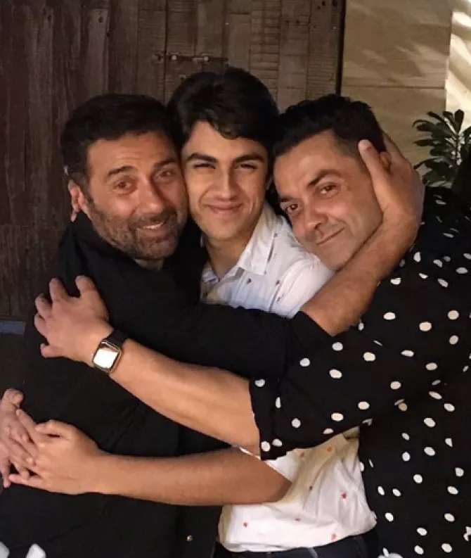 Rare Picture Of Sunny Deol's Wife, Pooja Deol With Her Two Sons Shared