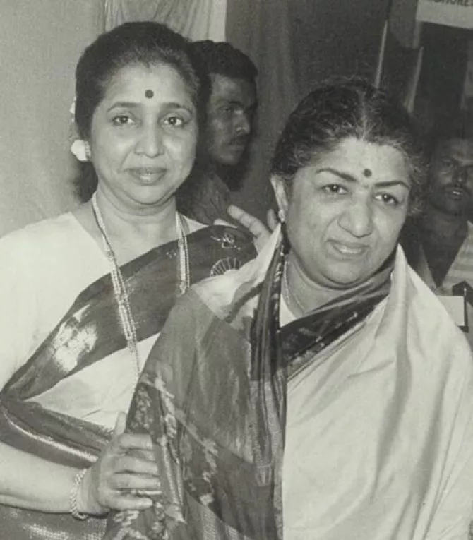 Asha Bhosle Shares Her Joy On The Return Of Her Sister, Lata Mangeshkar ...