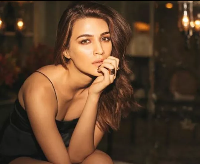 Kriti Sanon Would 'Love To Fall In Love', Reveals If She Would Marry