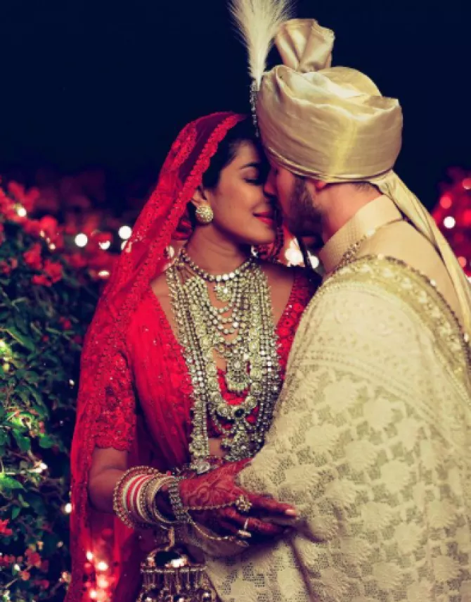 Priyanka Chopra And Nick Share Unseen Wedding Pictures Of 