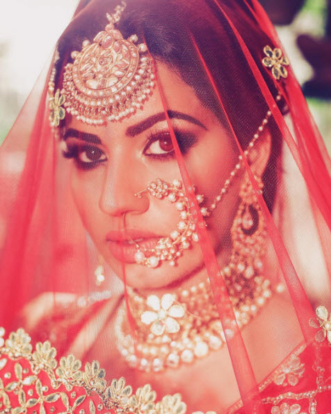 24 Bollywood Divas From All The Eras And Their Wedding Day Bridal