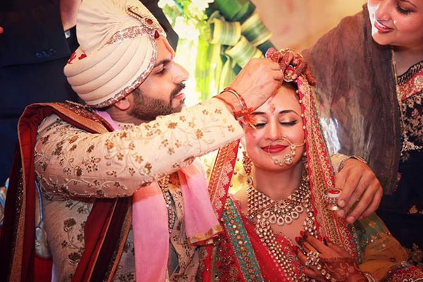 Divyanka Tripathi's Ex-Boyfriend Ssharad Malhotra Just Confirmed His