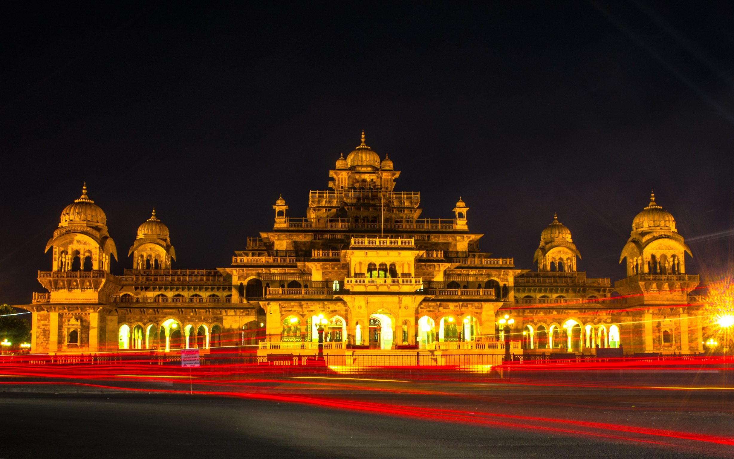 7 Best Locations For Pre-Wedding Photo Shoot In Jaipur