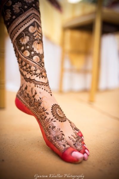 Simple ankle mehndi design idea for wedding,bridal foot mehndi design,side  foot mehndi design simple - YouTube