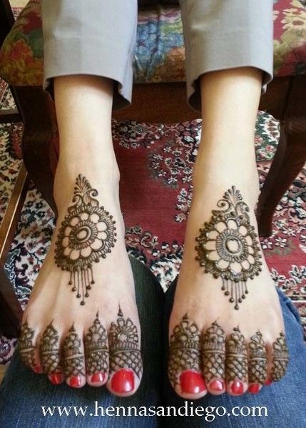 Feet Mehendi