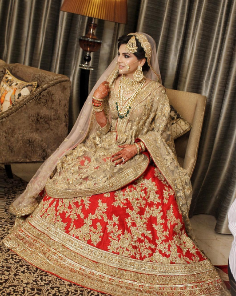 Ae dil hai 2025 mushkil wedding dress