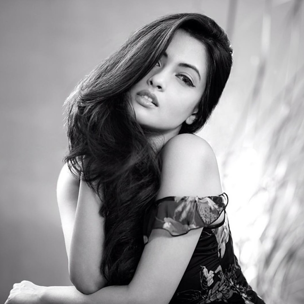 Riya Sen Talks About Pregnancy Marriage And Honeymoon