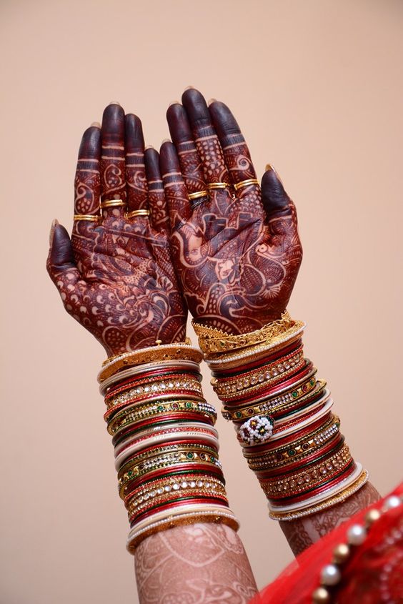 Mehndi Designs - Heavy Bridal Mehndi Design...... | Facebook