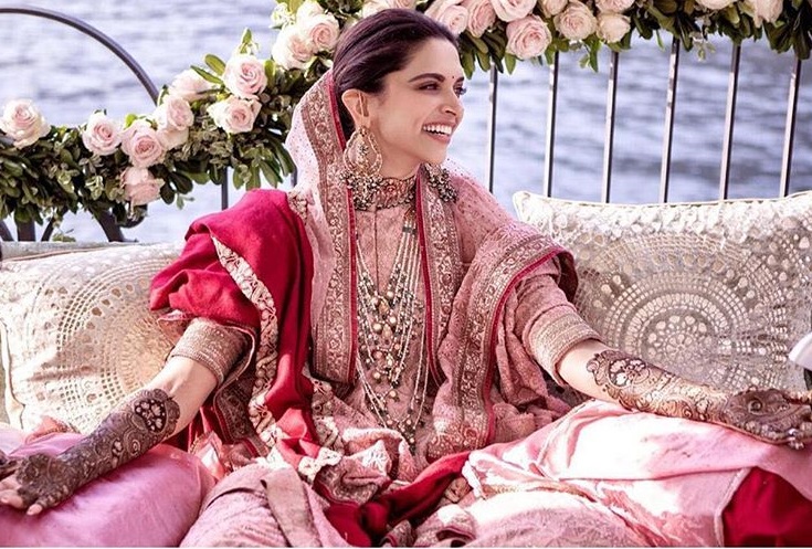 Deepika ranveer wedding hi-res stock photography and images - Alamy