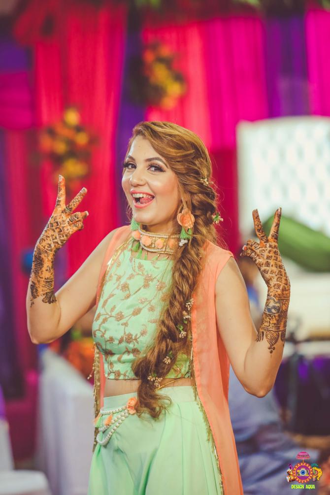 5 Celeb Style Lessons On How To Flaunt Your Sharara Suit This Wedding  Season  HerZindagi