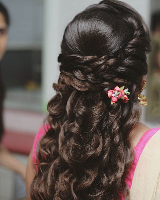 16 Gorgeous Summer Wedding Hair Trends and Ideas | OneFabDay.com