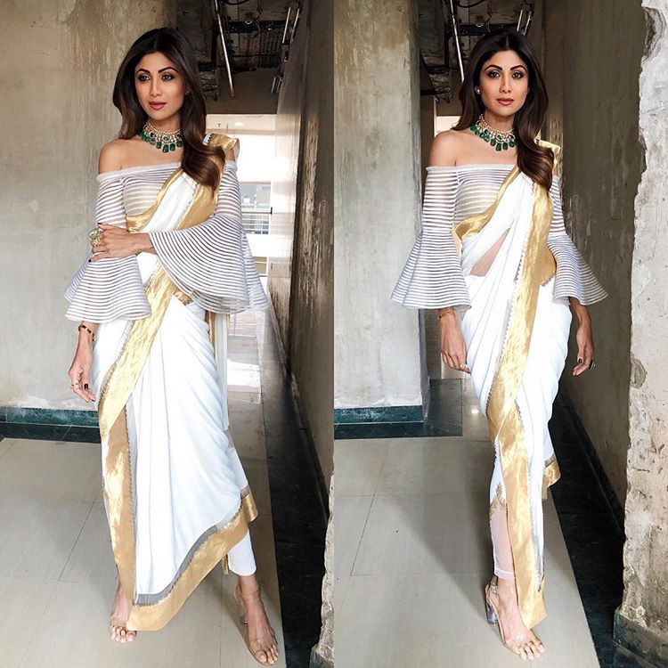 Shilpa Shetty Oozes Charm in a Breathtaking Turquoise Saree and Exquisite  Jewels - News18