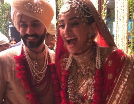 Inside Pictures And Videos From Sonam Kapoor-Anand Ahuja's 'Anand Karaj ...