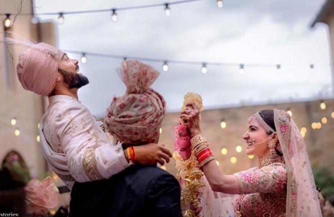 From Anushka Sharma To Jaspreet Bumrah, Celebrity Wedding Pictures That  Look Just The Same