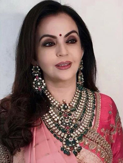 Nita on sale ambani jewelry