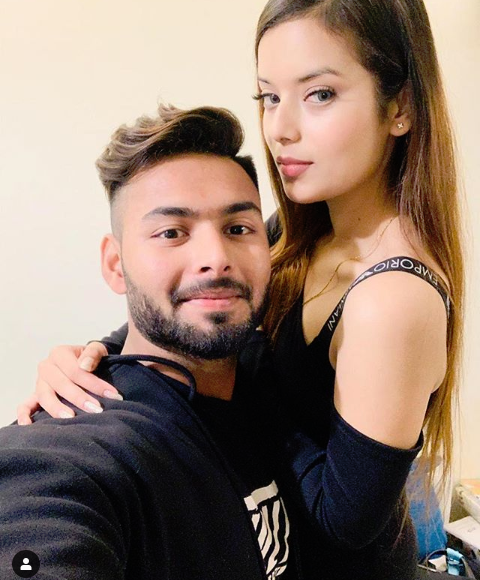 Rishabh Pant's dapper look on Twitter post leaves Randeep Hooda impressed