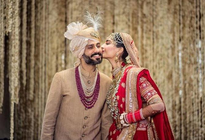 7 Bollywood Divas Who Flaunted Their Wedding Jewellery With Utmost ...