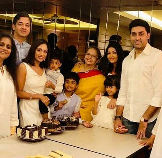 Aishwarya Rai Celebrates Mom Brindya Rai's Birthday With Abhishek ...