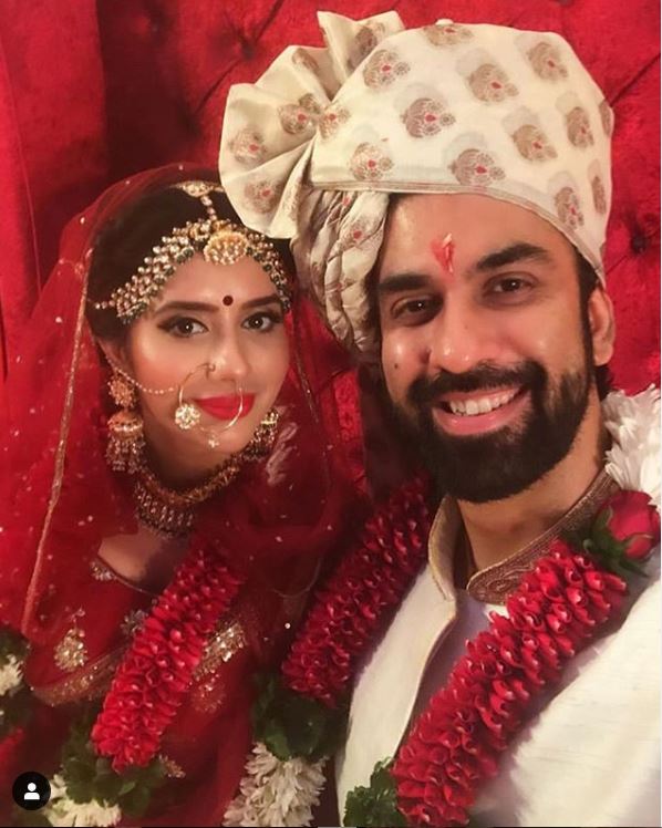 First Look Of Charu Asopa And Rajeev Sen As Bride- Groom, Pose With