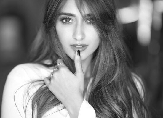 Ileana D'cruz's Cryptic Posts On Her Instagram Handle Sparks Rumours 