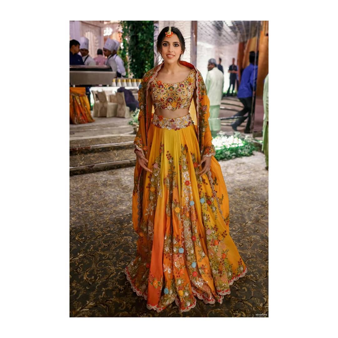 Awe-Inspiring Fashion at Akash Ambani & Sholka Mehta's Engagement Party |