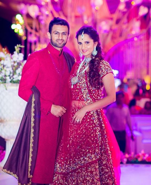 Sania Mirza Congratulates Hubby, Shoaib Malik As He Becomes First Asian ...