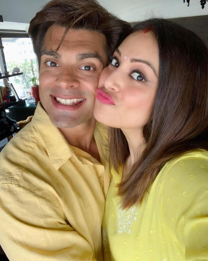 Bipasha Basu's Social Media Banter With Hubby, Karan Singh Grover On ...