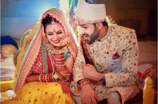 Divyanka Tripathi Slams Insta Account As 'Harsh' After Being Called Out For  Sabyasachi Rip-Off