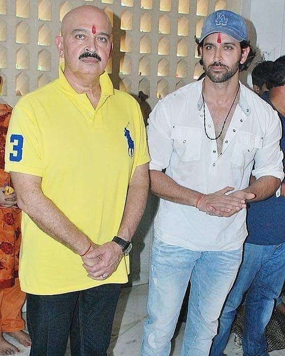 Hrithik Roshan And His Dad, Rakesh Roshan Share An Uncanny Resemblance ...